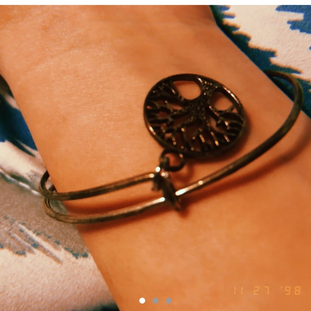 Tree charm bracelet